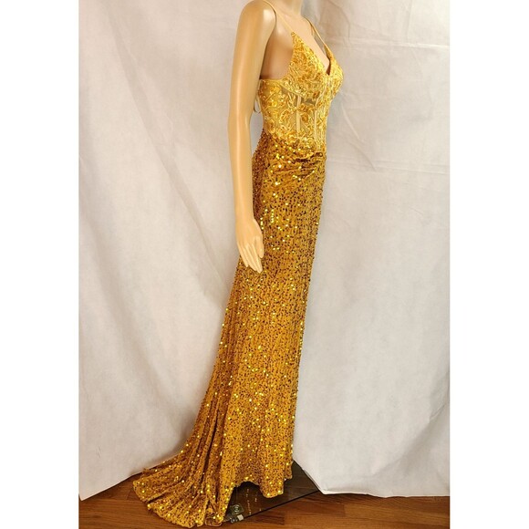 New Prom Special Occasion (0) Gold Velvet Embroidered & Sequin Corset Maxi Dress - Picture 9 of 10